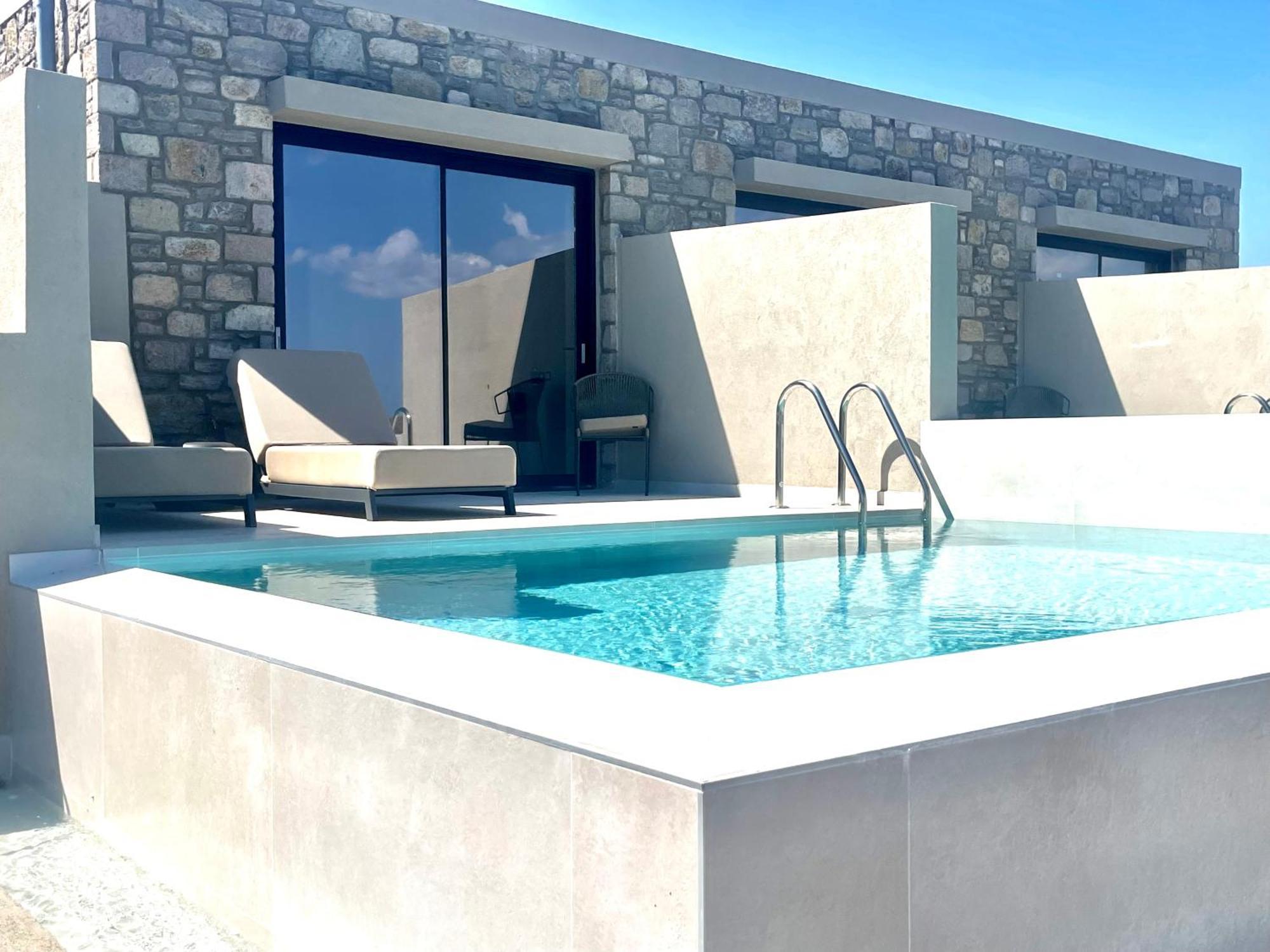 Eleia Seafront Rooms & Villas ペトラ エクステリア 写真